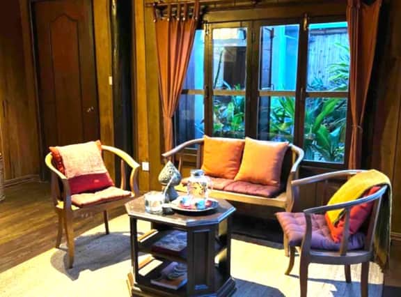Peaceful Khmer Villa With Saltwater Pool