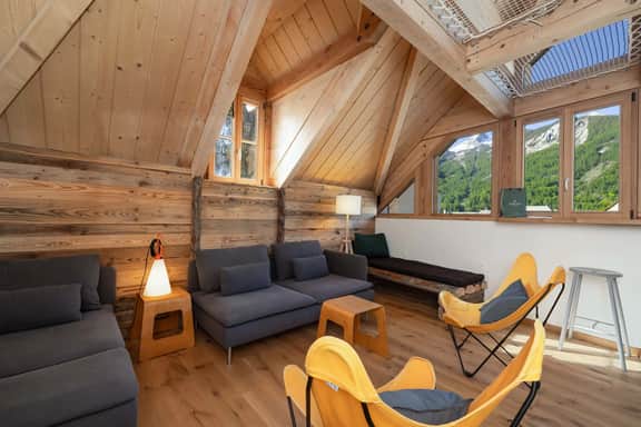 Cozy Duplex With Stunning Southern Views