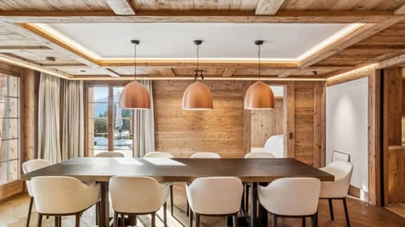 Exclusive Alpine Apartment With Outdoor Space
