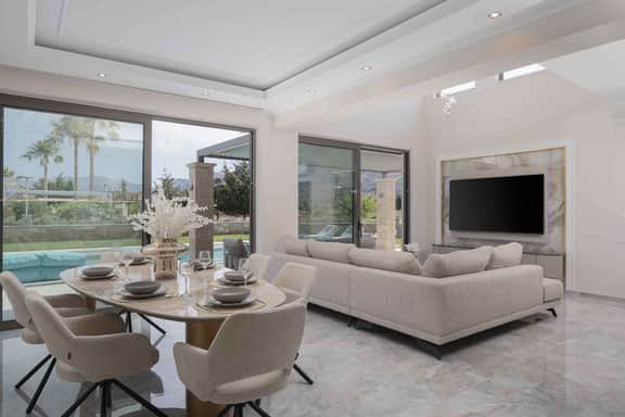 Elegant Crete Villa With Private Pool - Image 2