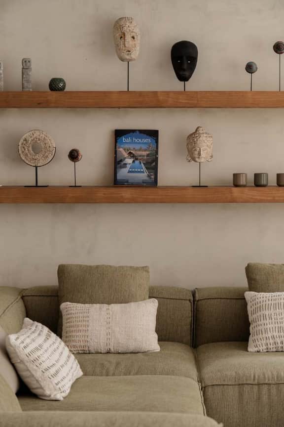 Elegant Escape With Private Swimming Pool - Image 5