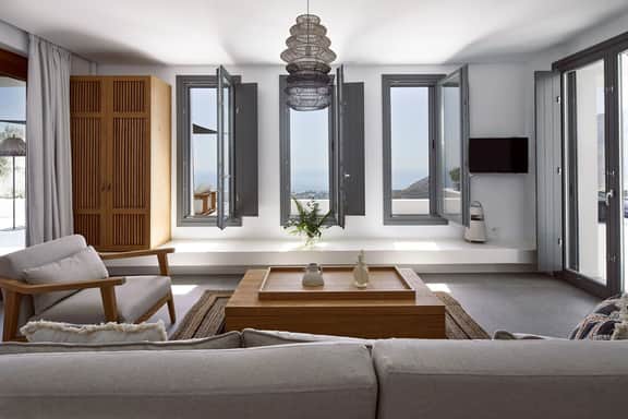 Modern Santorini Villa with Infinity Pool &Jacuzzi - Image 2