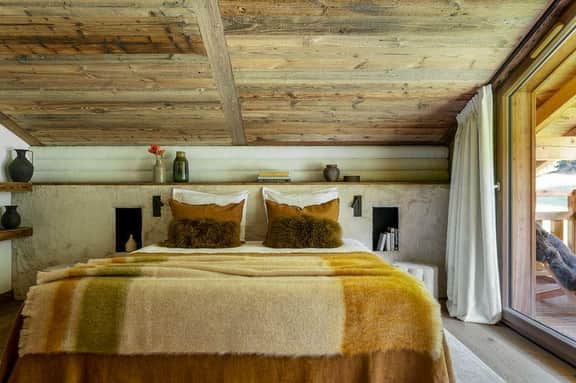 Chamonix Chalet With Gym and Solarium - Image 3