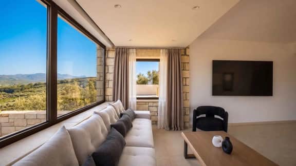 Peaceful Retreat With Breathtaking Cretan Views - Image 2