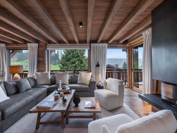 Five Bedroom Chalet Near Megève Skiing - Image 5