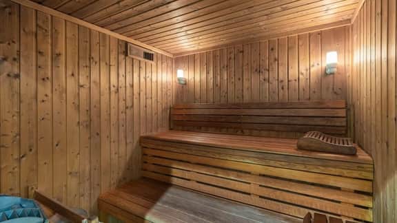 Spacious Mountain Loft With Wellness Amenities - Image 3