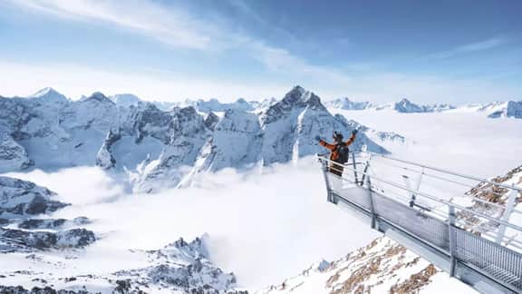 Alpine Apartment Near Slopes With Jacuzzi - Image 5