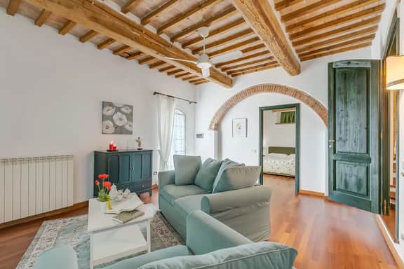 Villa Roses Tuscany Retreat with Private Pool - Image 3