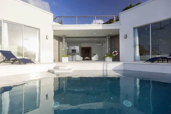 Elevated Coastal Luxury In St. Lucia - Image 2