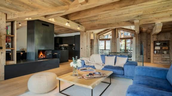 Spacious Triplex With Sauna and SPA - Image 5