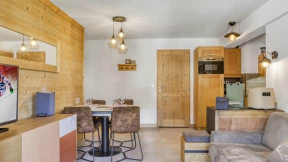 Cozy Apartment Near Les Saisies Slopes - Image 5