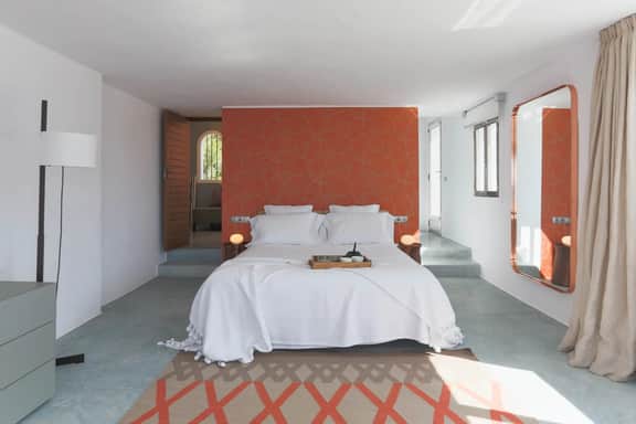Private Villa With Dalt Vila Views - Image 3