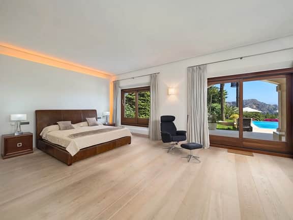 Exclusive Mediterranean Villa With Private Pool - Image 3