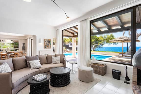 Luxury Waterfront Villa Near Port Andratx - Image 2