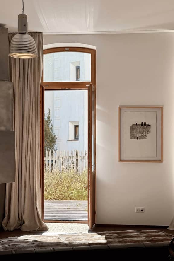 Historic Alpine Loft Near St. Moritz - Image 4