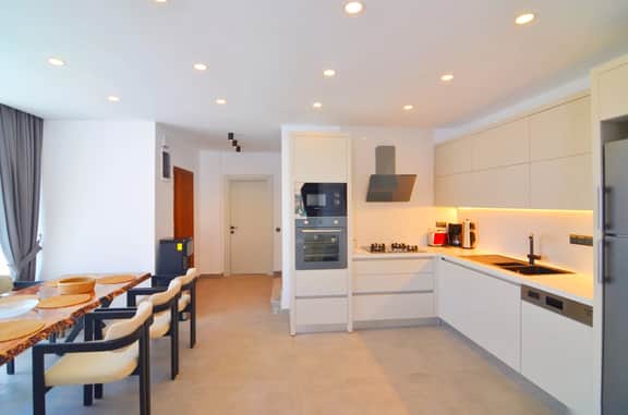 Luxury Coastal Villa With Private Pool - Image 2