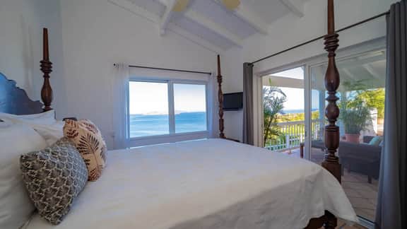 Tropical Villa With Private Swimming Pool - Image 3
