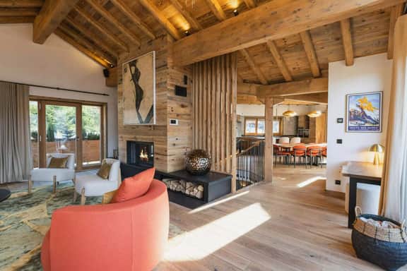 Alpine Chalet With Hot Tub And Terrace - Image 2