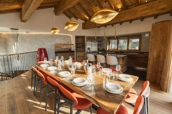 Alpine Chalet With Hot Tub And Terrace - Image 4