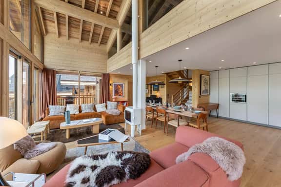 Charming Mountain Chalet - Image 3