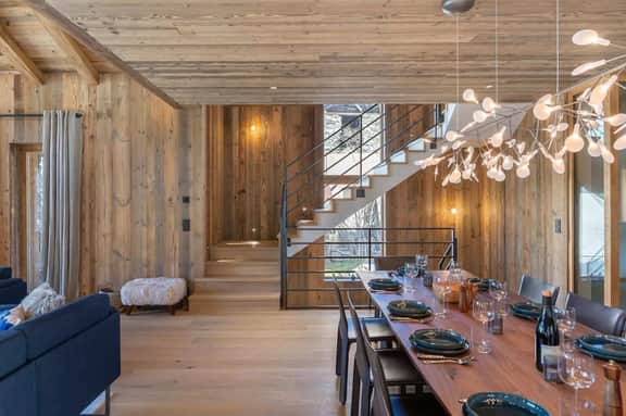 Cozy Alpine Chalet With Panoramic Terrace Views - Image 5