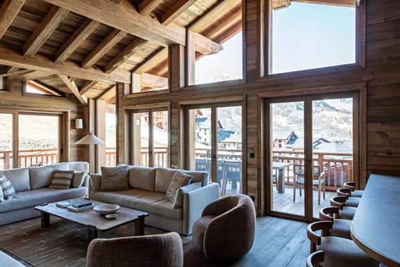 Mountain Chalet With Sauna And Garage - Image 2