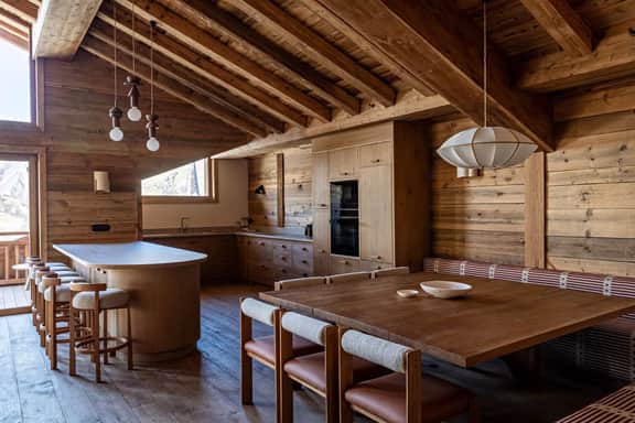 Mountain Chalet With Sauna And Garage - Image 5