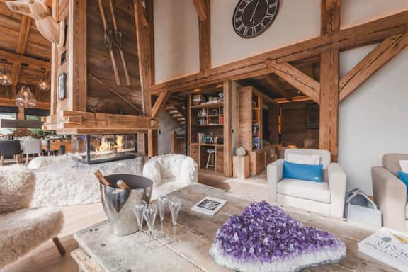 Luxury Alpine Chalet With Pool Views - Image 5