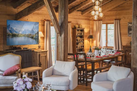 Relaxing Mountain Retreat With Sauna and Pool - Image 5