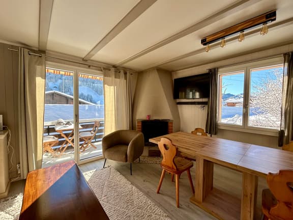 Alpine Chalet Retreat in Rougemont