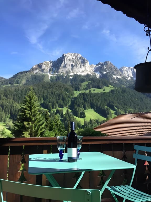 Cute Chalet with Breathtaking Views