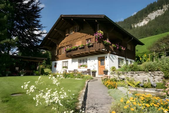 Gstaad Duplex Flat - Amazing Lake Chalet with pond