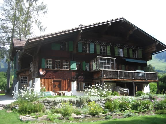 Charming Swiss Chalet in Château-d’Œx