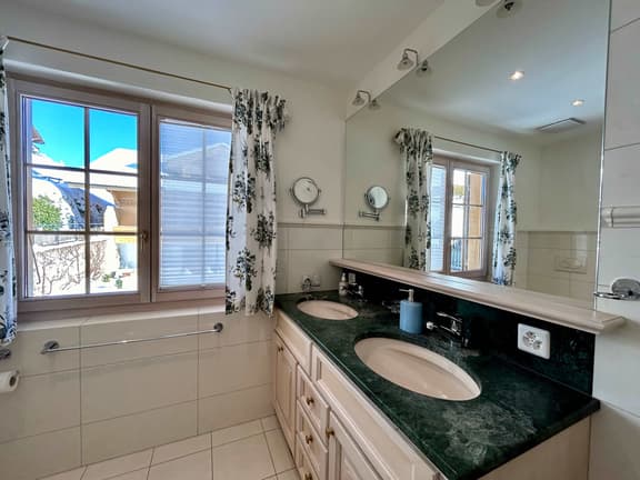 Marvelous Luxurious Furnished Flat with Outstanding Views