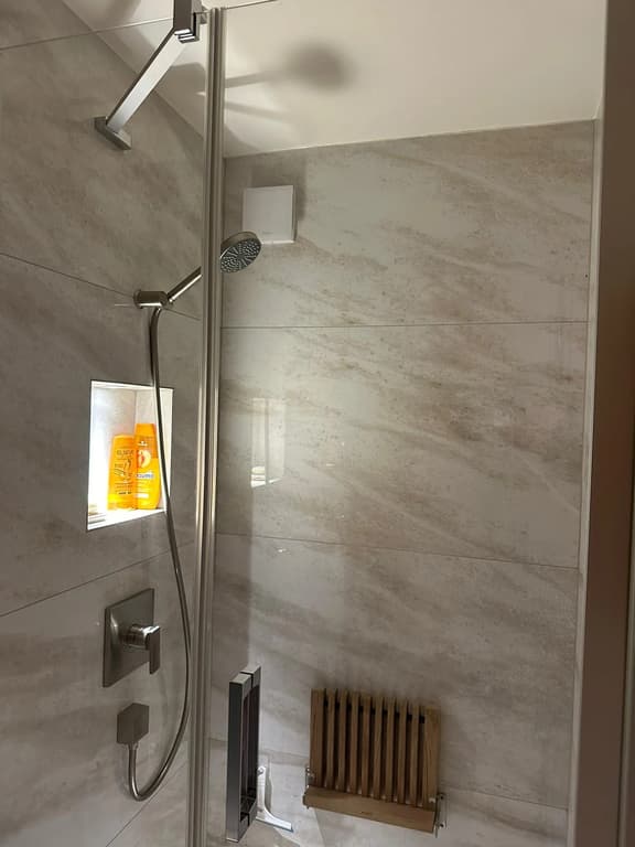Newly Renovated APT in Wispile Near the Park Hotel