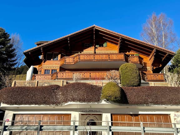Stunning Duplex in the Heart of the Mountains