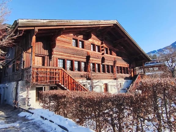 Luxury Mountain Escape With Pool Sauna