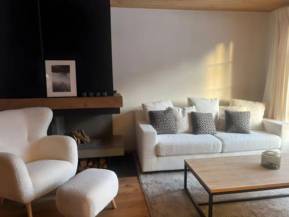 Elegant 1BR Rougemont Apartment