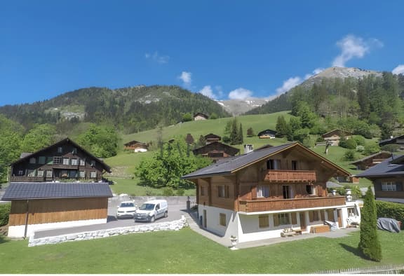 Enchanting 4BR Chalet Nestled in the Heart of a Pristine Apine Landscape
