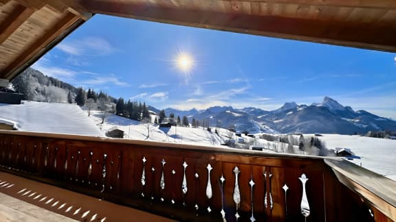 Enchanting Chalet in the Picturesque Schonried