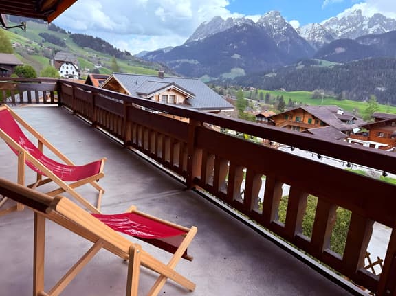 Modern 3 Br Duplex With Huge Panoramic Alps Views