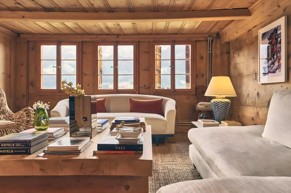 Renovated Chalet on Top of the Picturesque Village