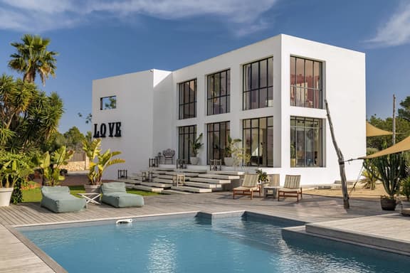 IBZ235 Privadia Amar