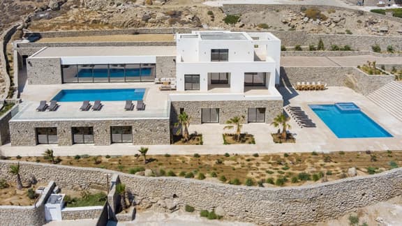 Luxury Villa With Panoramic Mykonos Views - Image 1