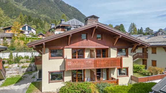 Family Duplex With Mont Blanc Views - Image 1