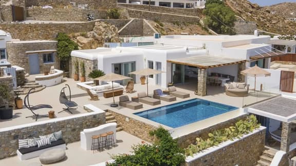 Beautiful Sea View Family Getaway - Image 1