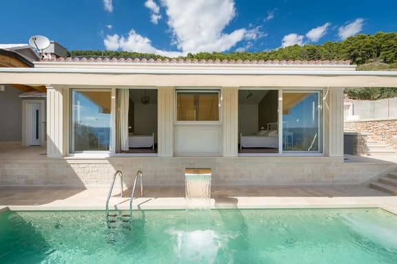 Family Villa With Adriatic Sea Views - Image 1