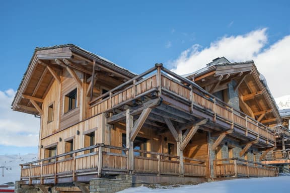 Luxury Chalet Steps From Altiport Slopes - Image 1
