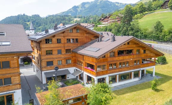 Saanen Grand View Residence - Image 1