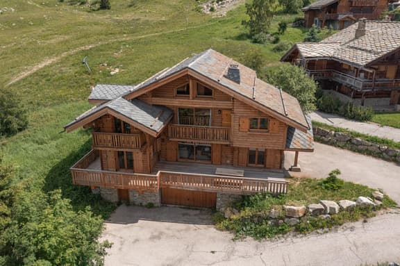 Ski Front Chalet With Hammam and Fireplace - Image 1